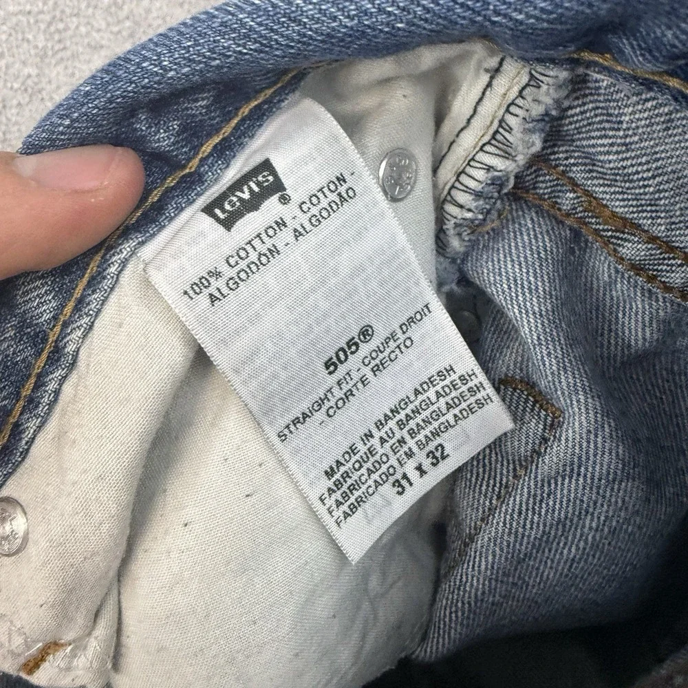 Levis 505 Regular Fit Straight Leg Jeans Mens 31x30 Medium Wash Blue y2k 00s VTG